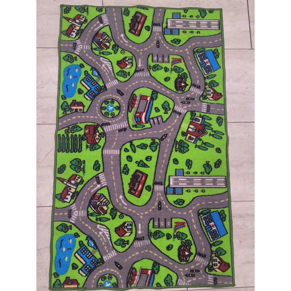 Kid Rug Car Cty Rug 26x 44 Used great shape no stains on front or holes